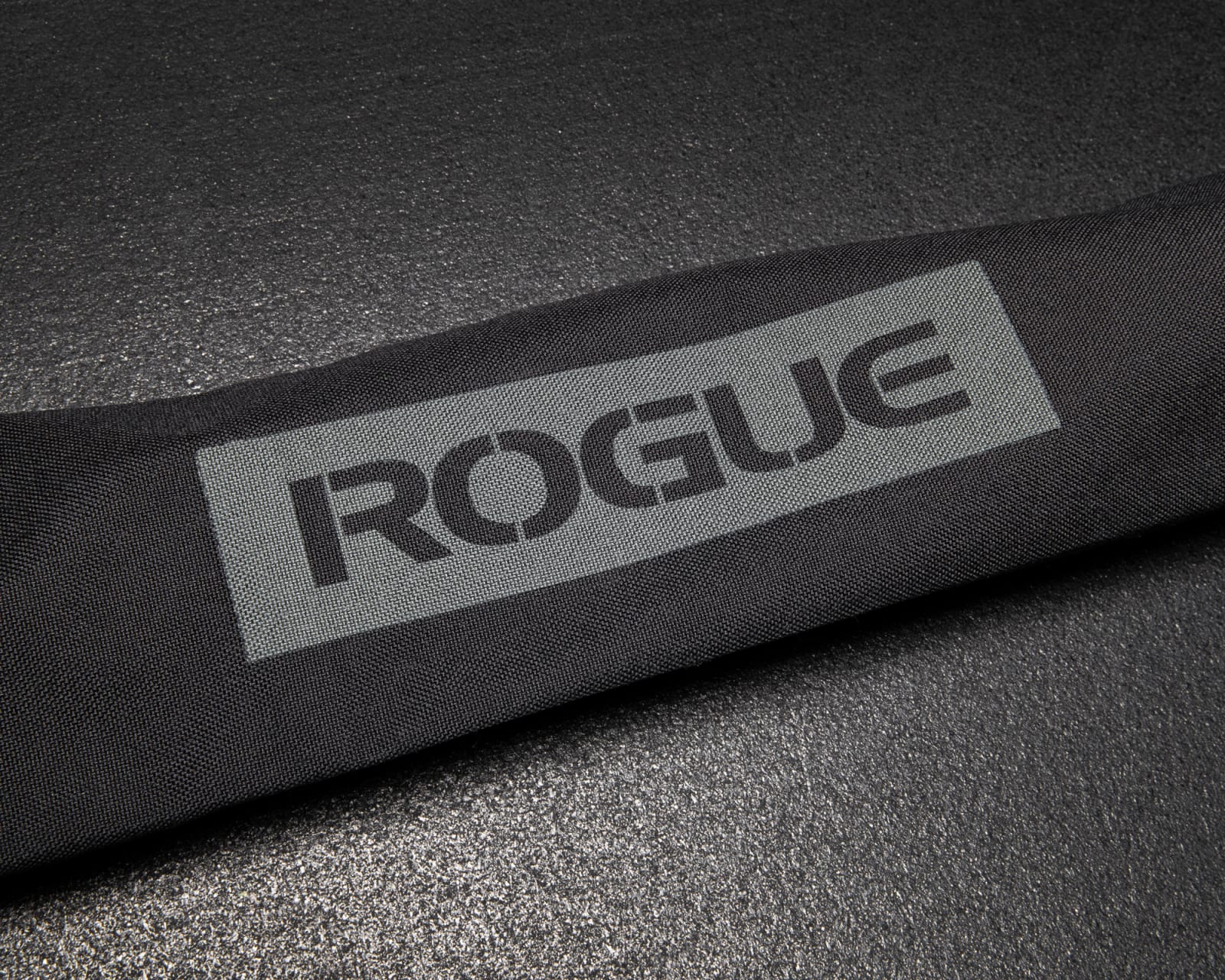 Rogue outlet barbell bag